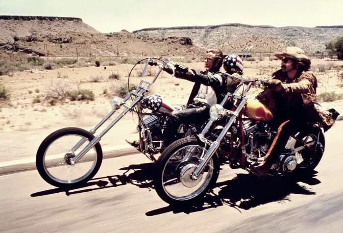 easy rider screenshot dennis hopper peter fonda